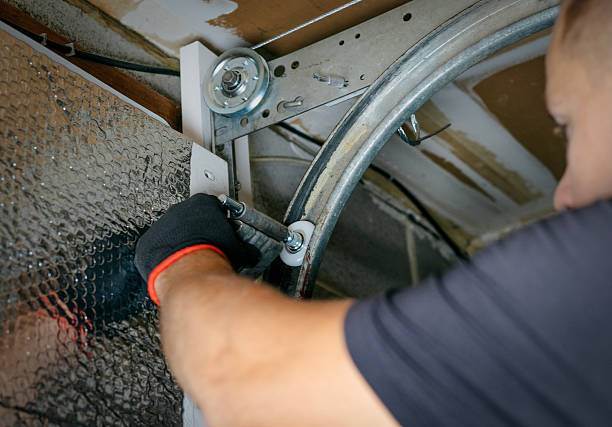 Affordable Garage Door solutions in Lake Camelot, IL